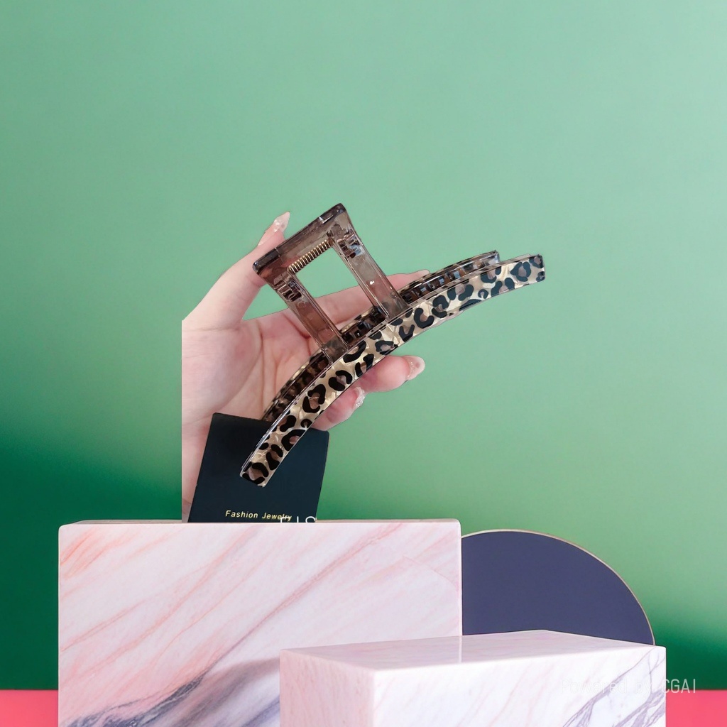 Leopard-print transparent pearl grab clip hair clip accessory, fashionable hair clip, large grab clip details Picture