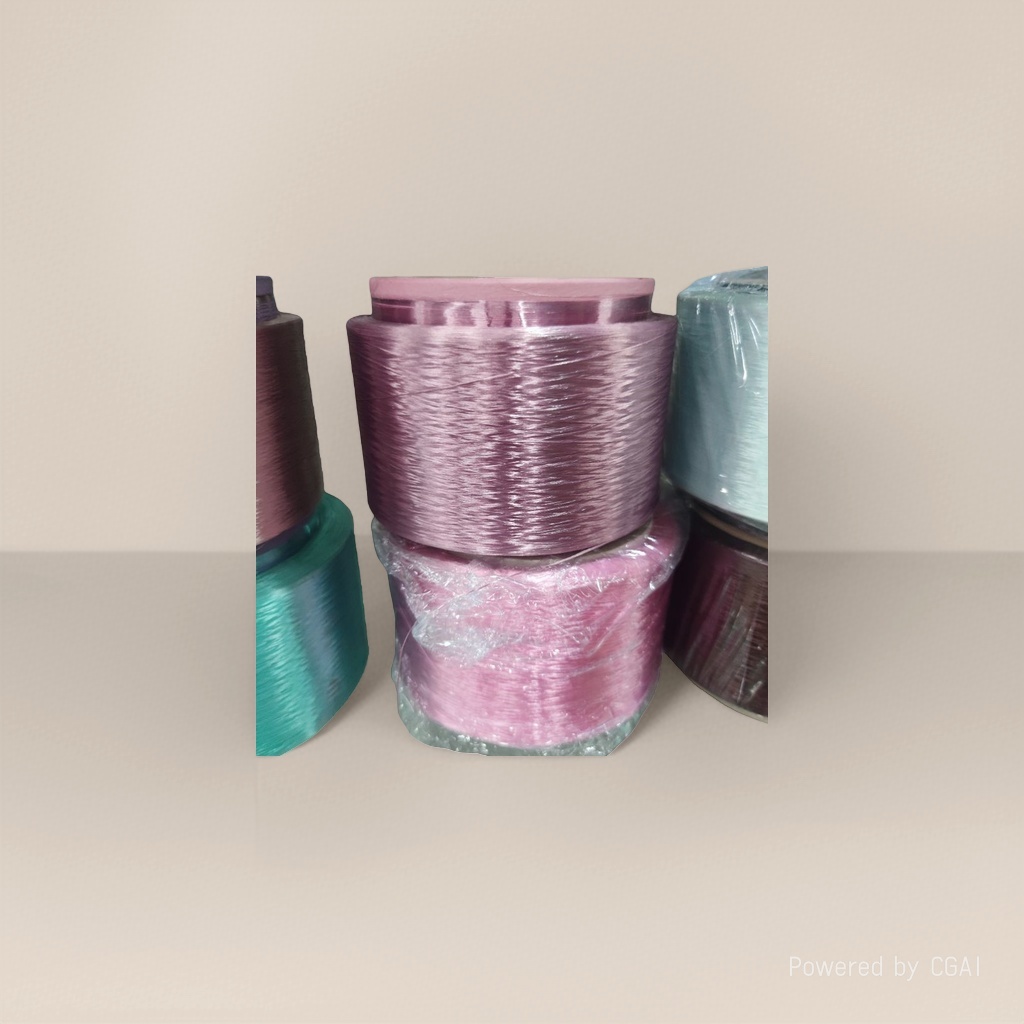 Purple silk thread is rolled with other yarns for weaving and embroidery, featuring high brightness, flexibility and tensile resistance details Picture