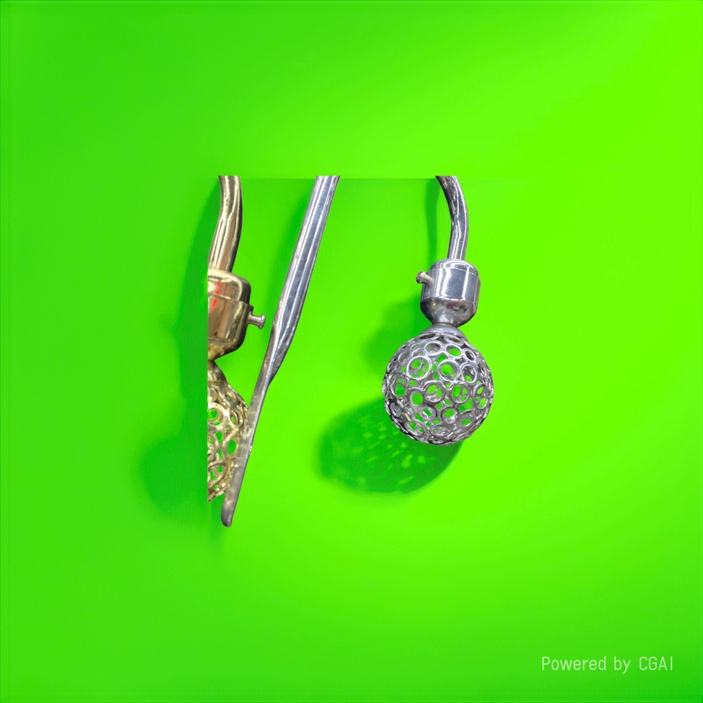 Silver hollowed-out spherical decorative hook, Virgin Mary Arab pendant, doughnut crocheted hook details Picture