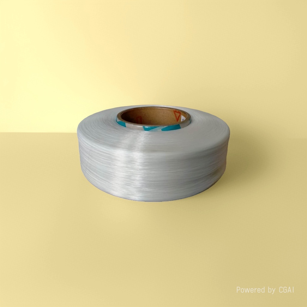 White yarn is rolled into other yarns for knitting wool, and 100g of cotton thread is used for hand crochet