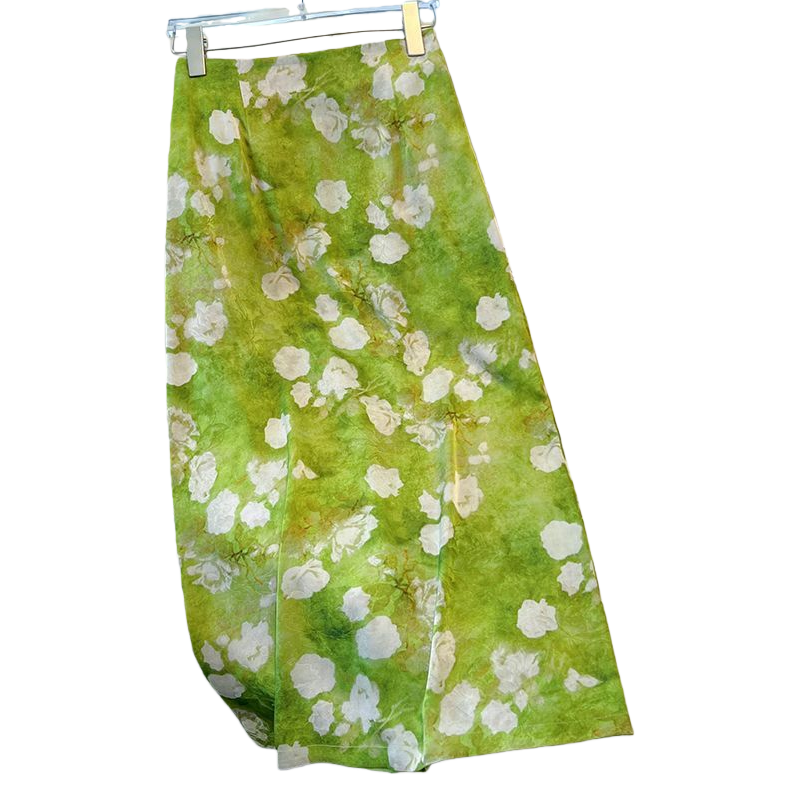A new, thin, high-waisted, floral, mid-length, straight, body-hugging dress for women in summer Item Picture
