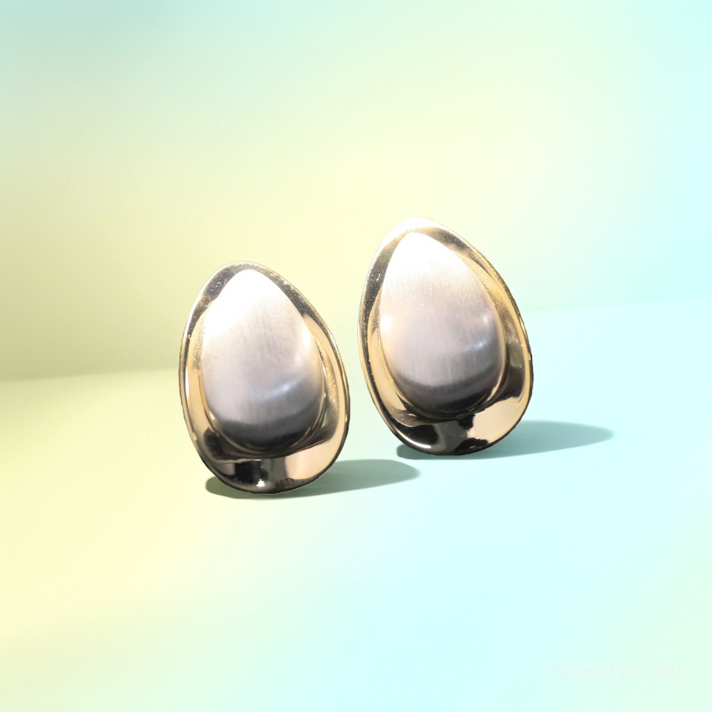 New S925 silver needle copper plated with real gold stud earrings exude a French retro and elegant charm for women. 213901573 details Picture