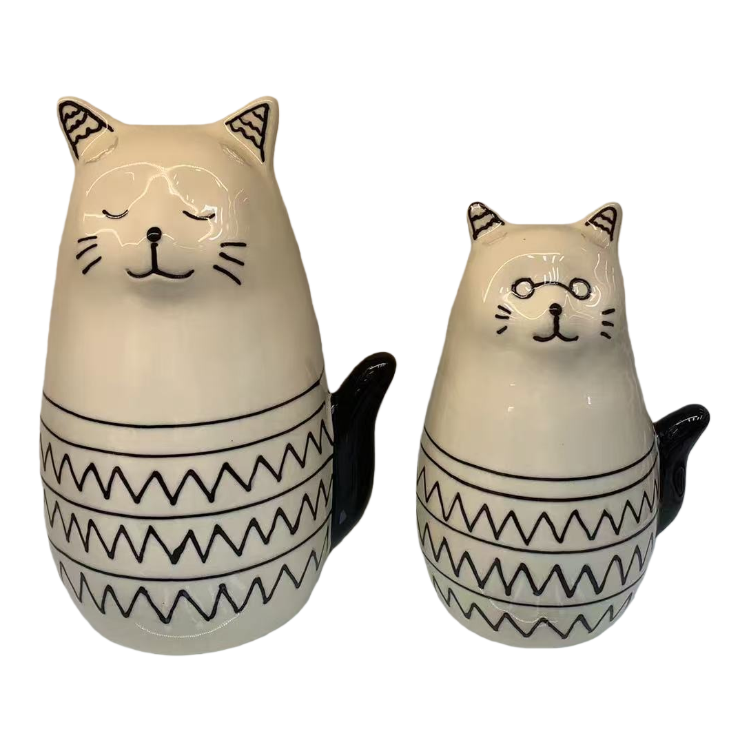 A beige cat-shaped ceramic decorative item for home use in the living room and bedroom on the desktop Item Picture