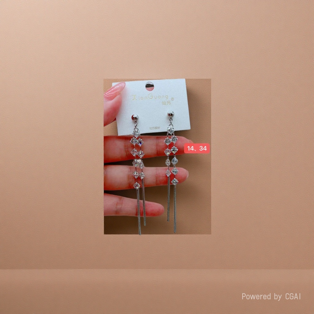 القرون الوسطى من القرط الكريستال الفضي المتطاير Specification image