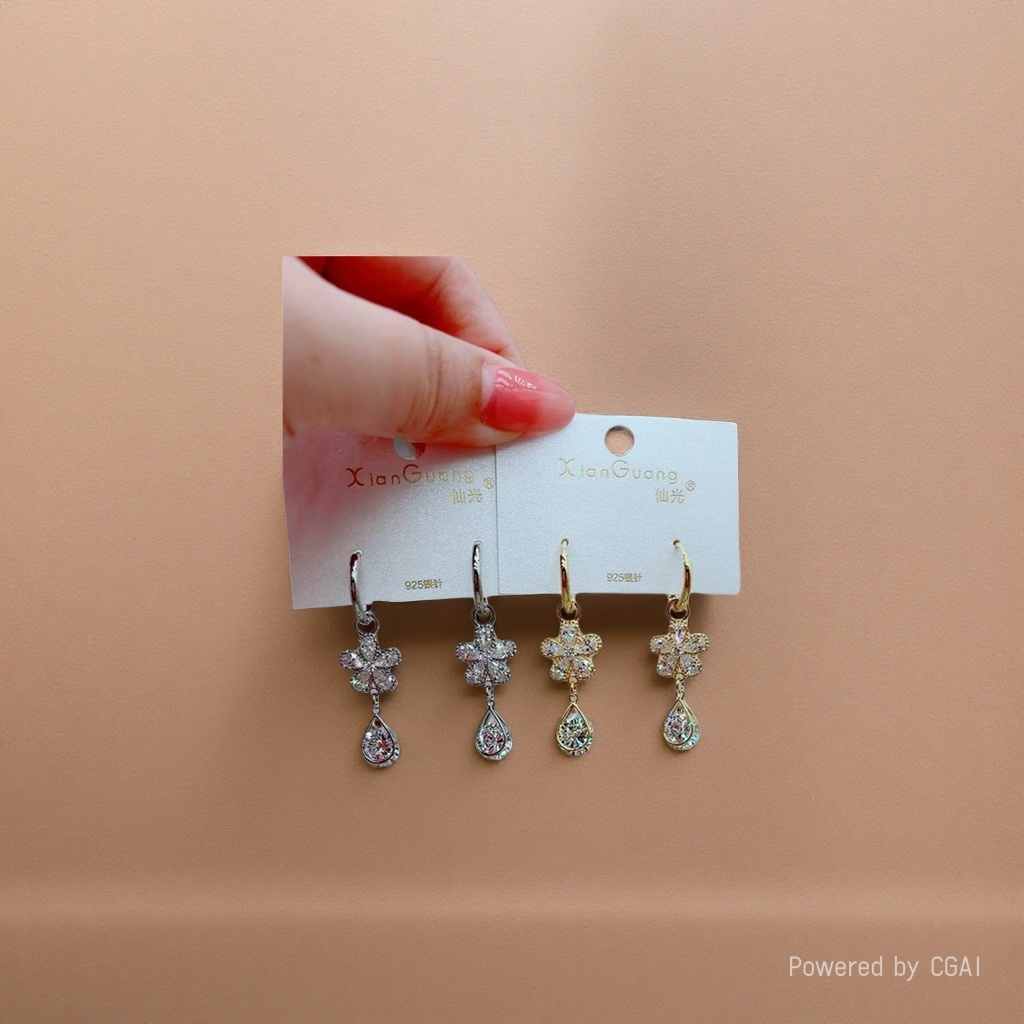 Holding four pairs of flower water drop earrings, silver and gold bicolored crystal stones set with 925 silver needle antique style earrings Specification image