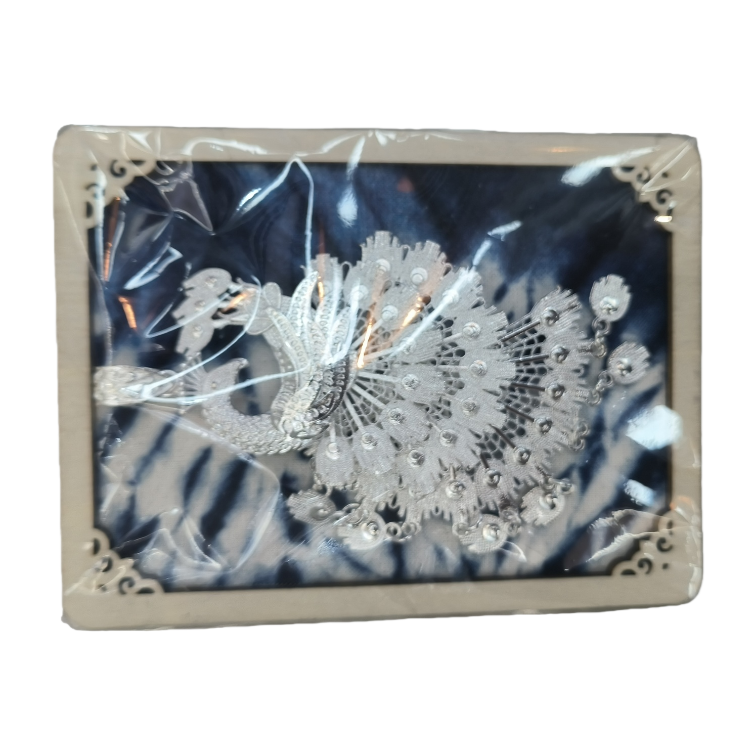 Silver peacock-shaped bar decorative item, Miao silver refrigerator sticker Item Picture