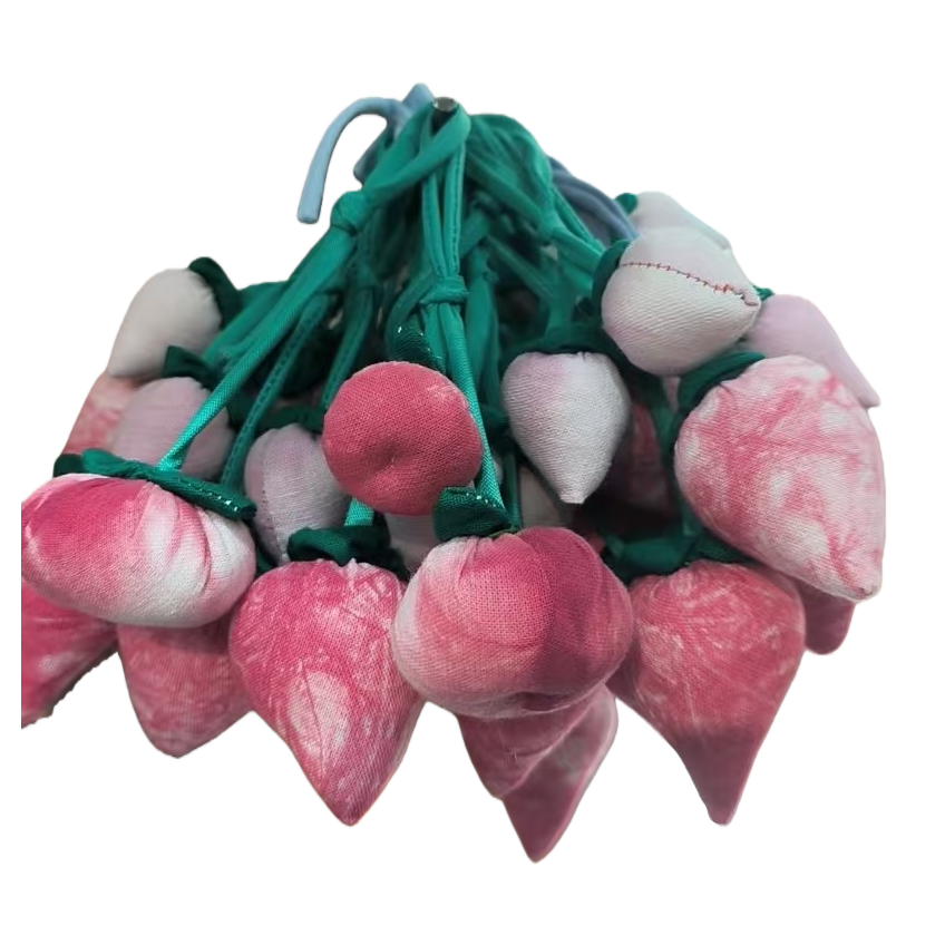 Pink fabric strawberry ocean figurine keychain necklace lock metal piece plant dye (pitaya) Item Picture