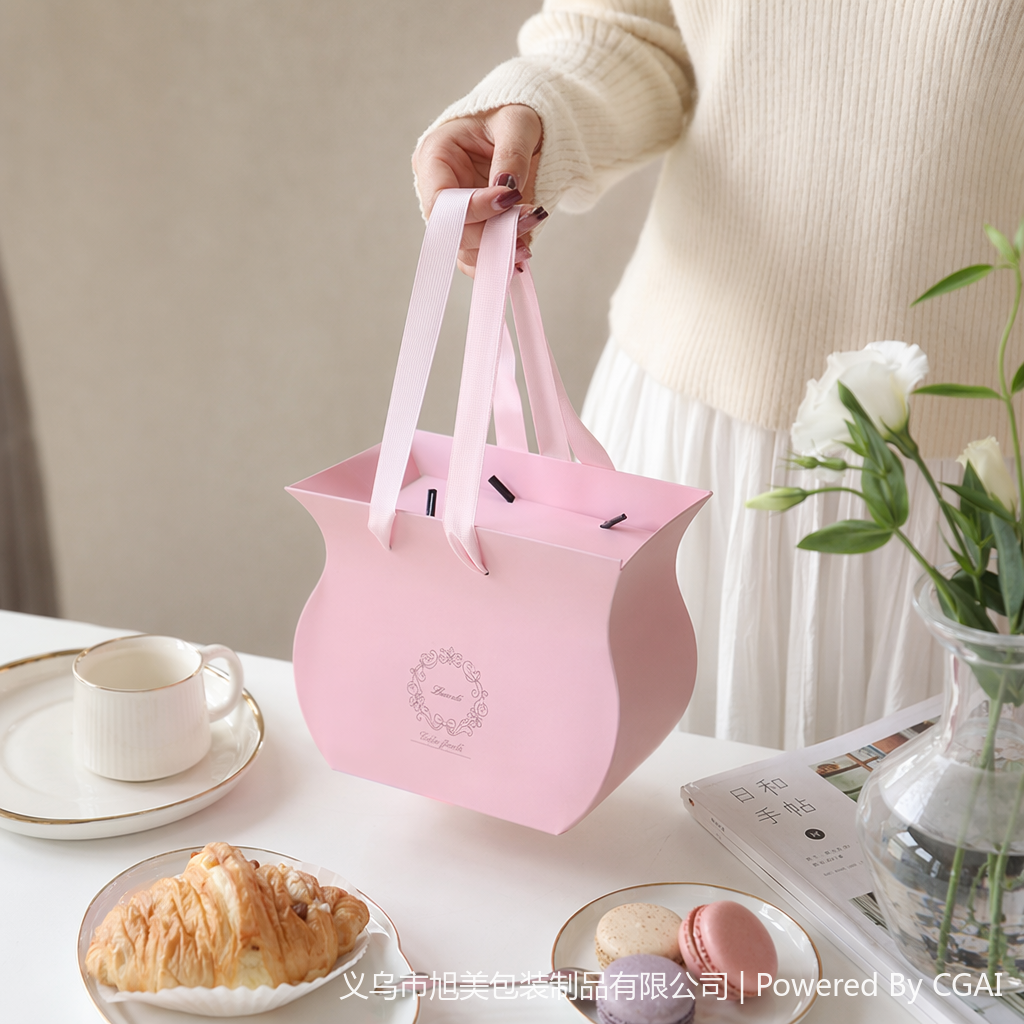 The thickened and firm souvenir box is a super-large gift packaging box, suitable for both giving as a gift and personal use details Picture