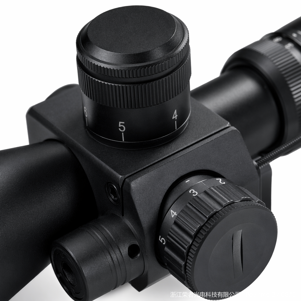 Free Tiger Black Red Dot Sight, waterproof and anti-fog, tactical rail, all-metal material, holographic Red dot outdoor shooting accessory 8562 Application Scenario