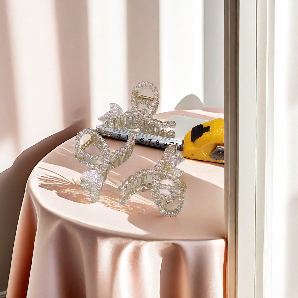 8 cm Mermaid Princess Pearl New cross-style Korean style hairpin for the back of the head, a high-end new headwear hairpin Item Picture