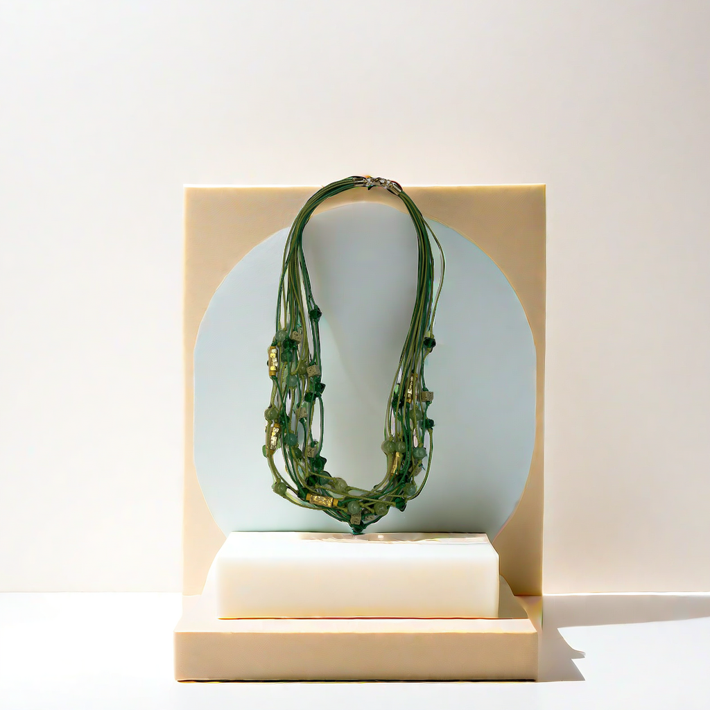 A best-selling female product on cross-border Amazon. A long, multi-set necklace for fashionable ladies