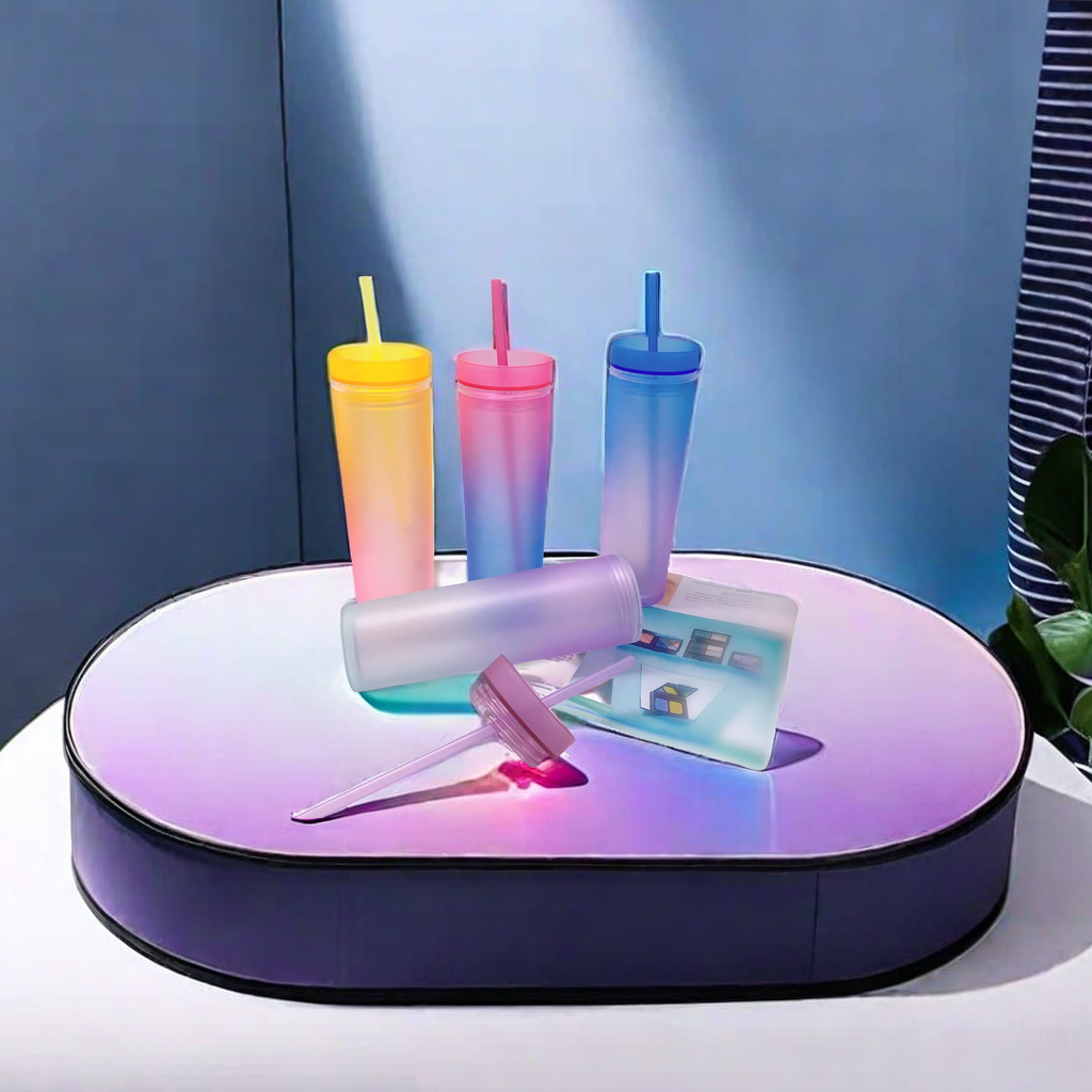 The 2022 new Amazon cross-border best-selling gradient rainbow-colored double-layer sparkling water cup is a slender plastic straw cup with a unique candle design details Picture