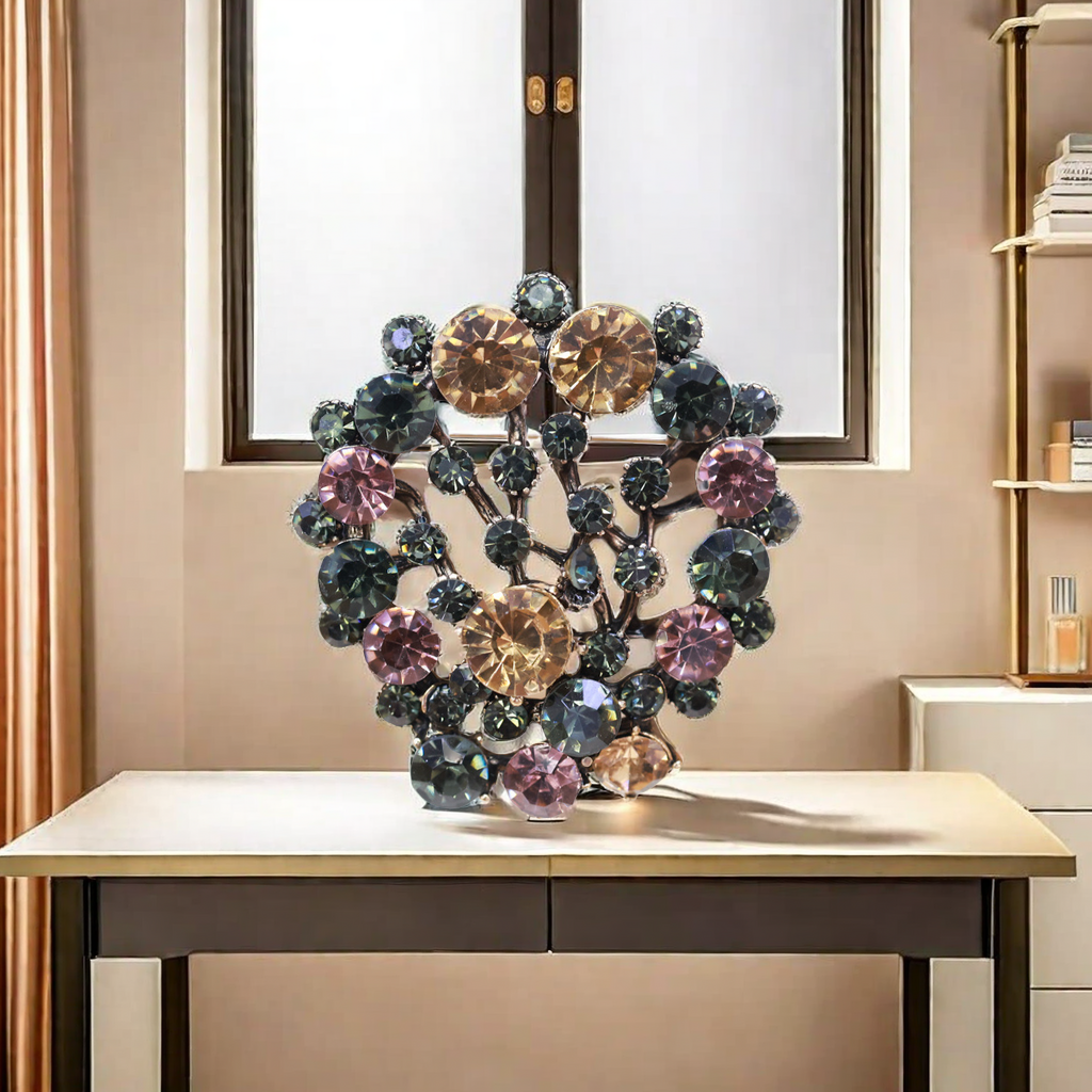 Retro-style flower brooch, fashionable, individual and elegant brooch, crystal large corsage details Picture