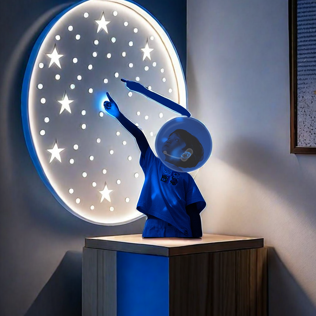 Cross-border new astronaut USB dream projection starry sky light, music table lamp, atmosphere night light, creative gift, ceiling light, decorative lighting equipment details Picture
