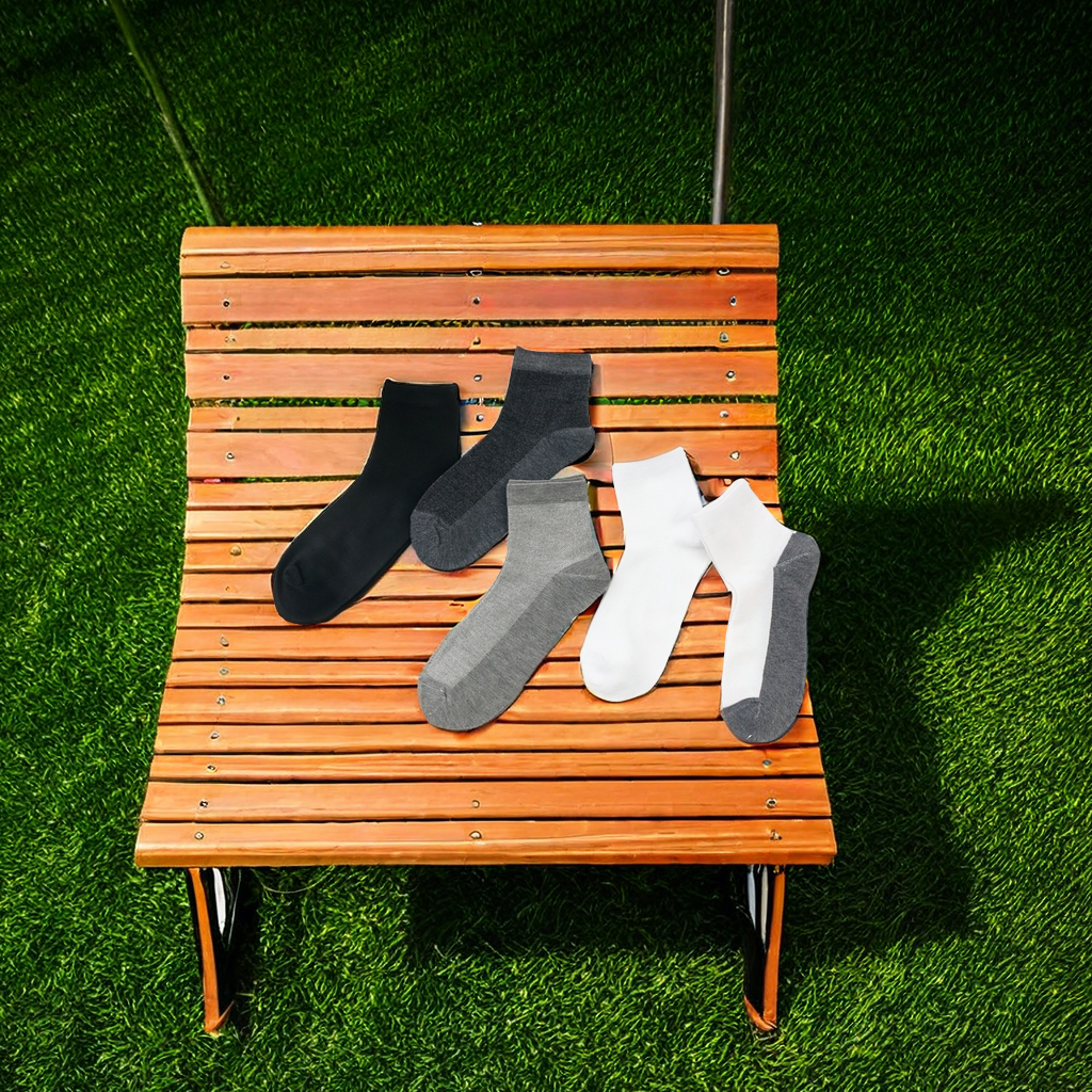 Men's summer mesh mid-calf socks, sweat-absorbing sports thin solid color cotton socks, popular at street stalls. Other categories and styles of socks are diverse Specification image