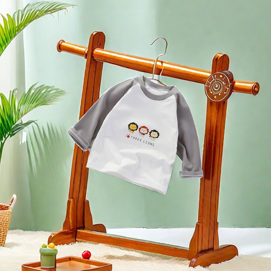儿童打底衫长白底实物图