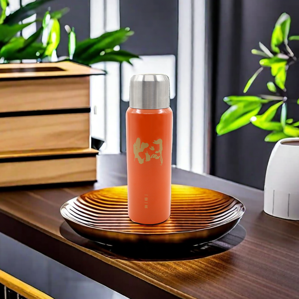 保温杯/水杯/保温壶/水杯保温大容量斜挎/咖啡杯白底实物图