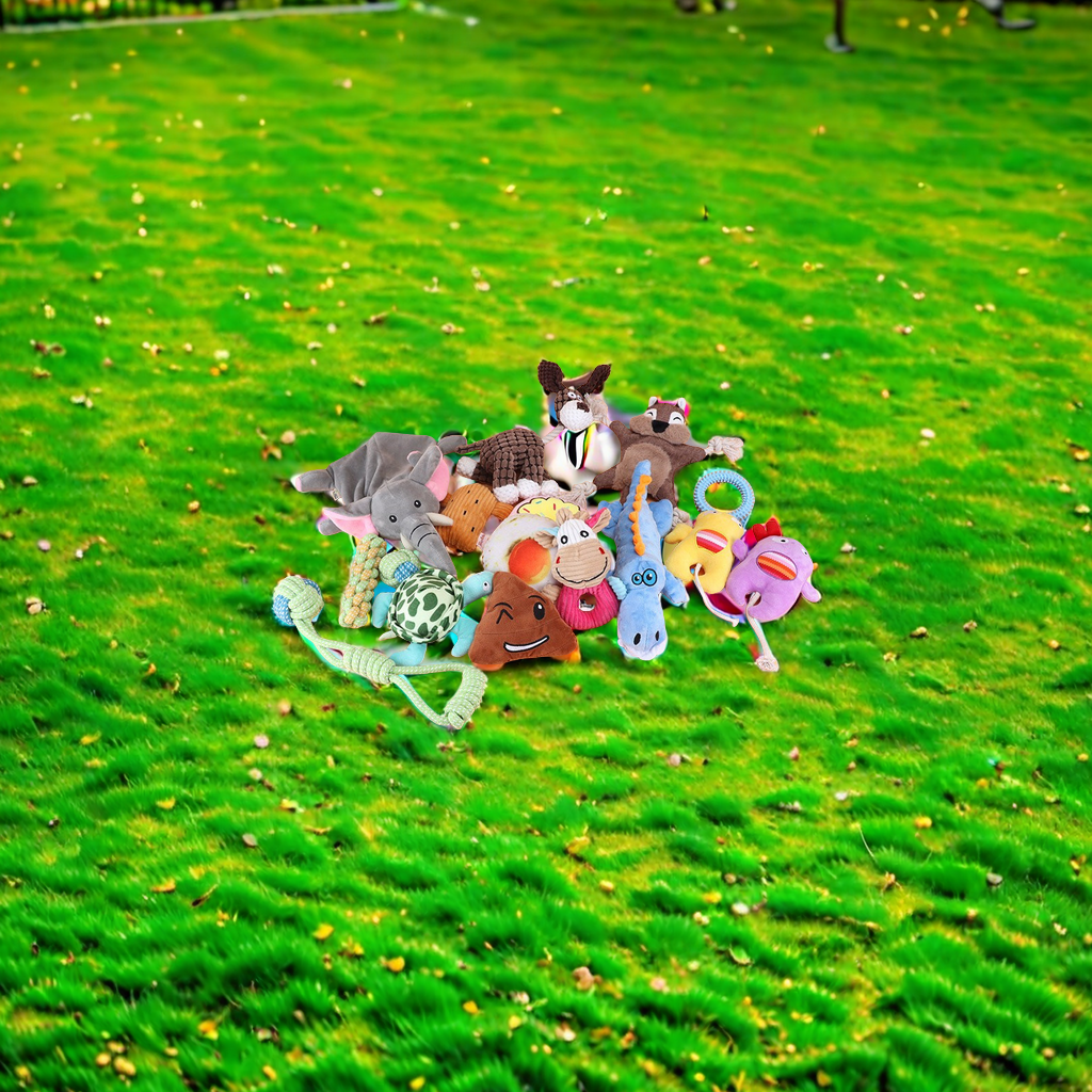 A collection of small and medium-sized dog teething, biting and sound-making toys, Teddy golden Retriever self-entertaining interactive pet products, multiple combinations of dog toys, and other categories