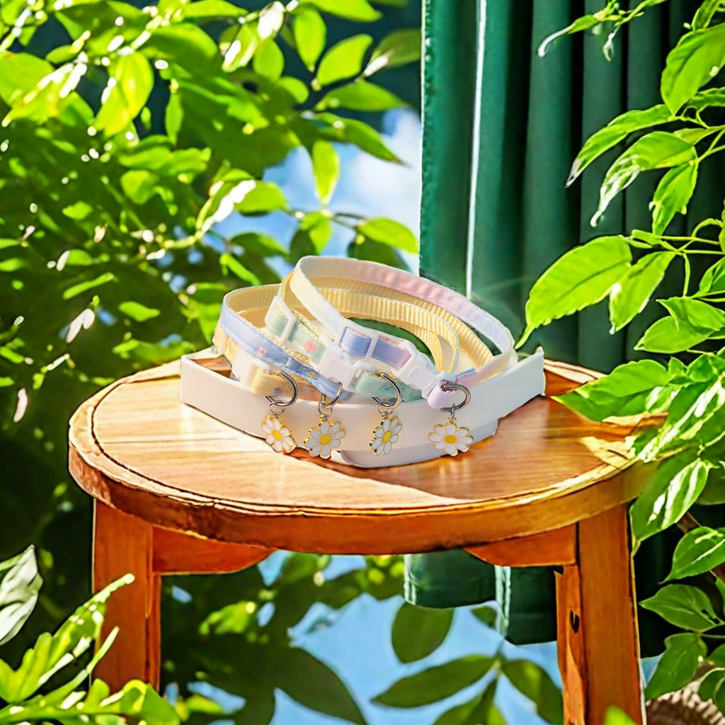 Amazon cross-border pet collars, cat and dog bells, safety clasps, necklaces, fresh and small flower accessories, cute pet supplies Application Scenario