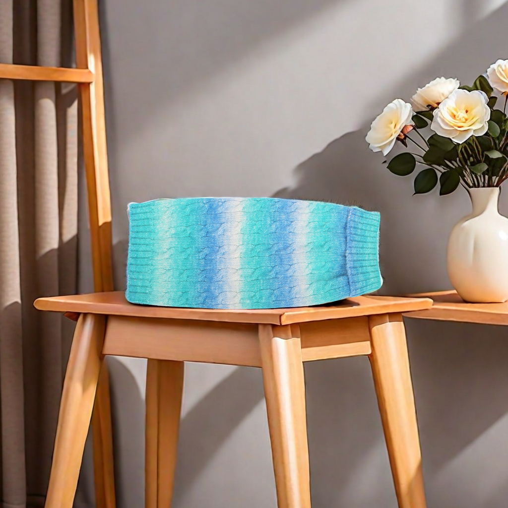 Sherina's new cross-border pet clothing, Teddy cat and dog knitted sweaters, pullover vests, wholesale factory, in stock, and other categories of pet supplies Specification image