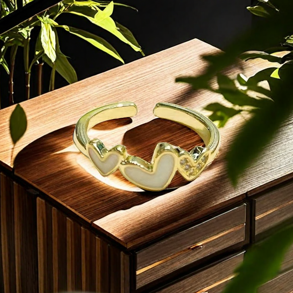 Ring Microset Delicate Metal Tray Design Sweet Love Symbol Ring Metal Tray Application Scenario