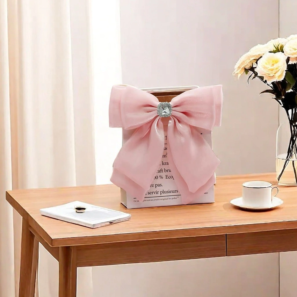 Creative accessories: Ladies' hair clips, hairpins, hairdressing clips, headwear, exquisite and fashionable hair accessories, trendy must-have items. Hair clips, hairpins, hair accessories, creative accessories, clips, hairpins detail image 1