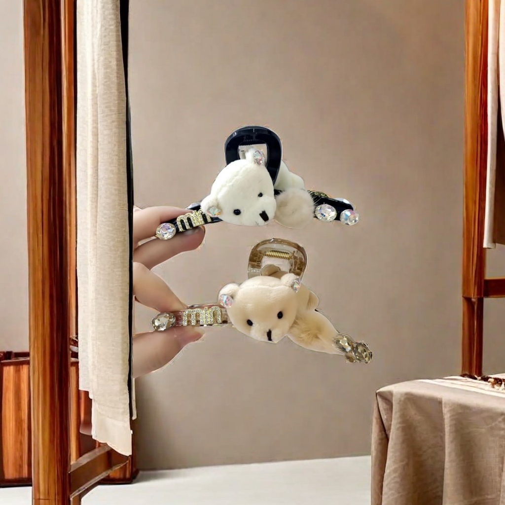 毛绒玩具熊产品图