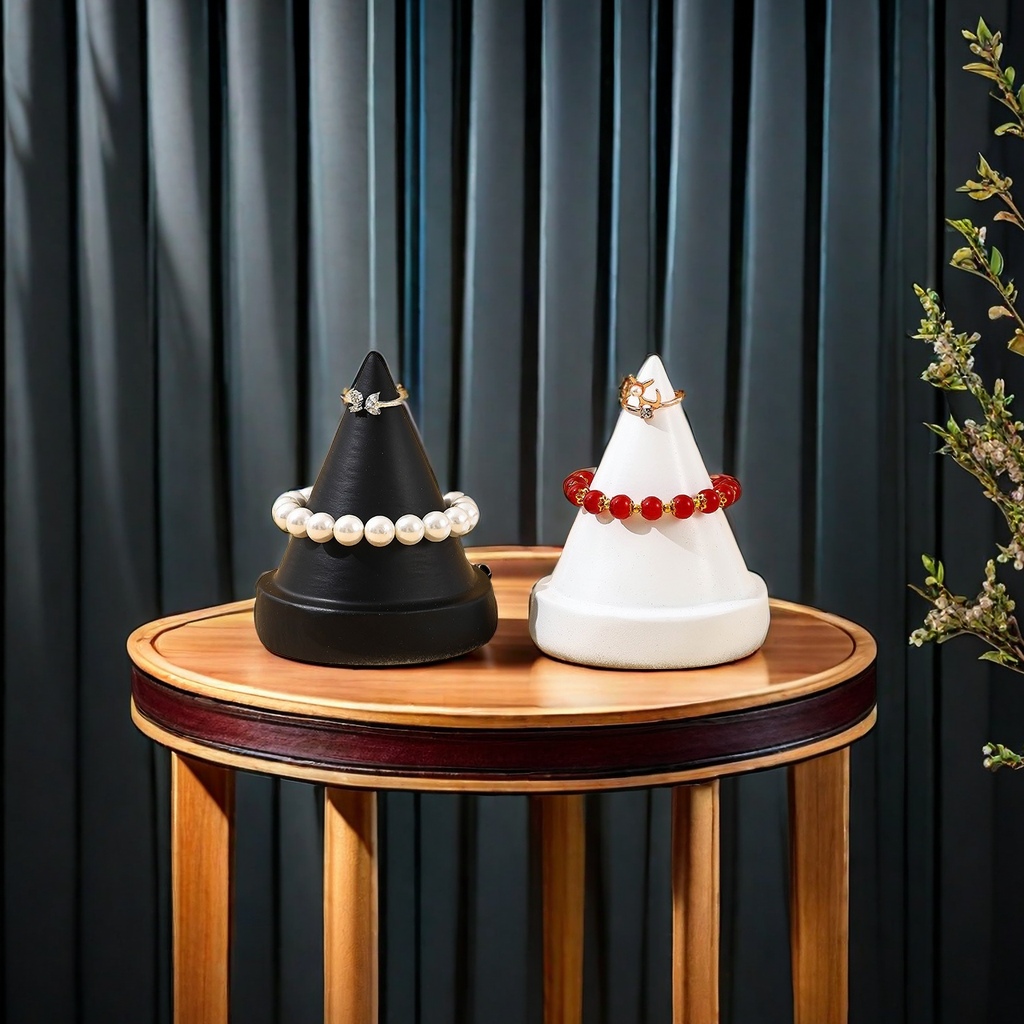 In stock, we offer creative design conical bracelet display prop racks, bracelet and string organization and storage racks, ring and bracelet holders, display racks, and other categories of bracelet display racks