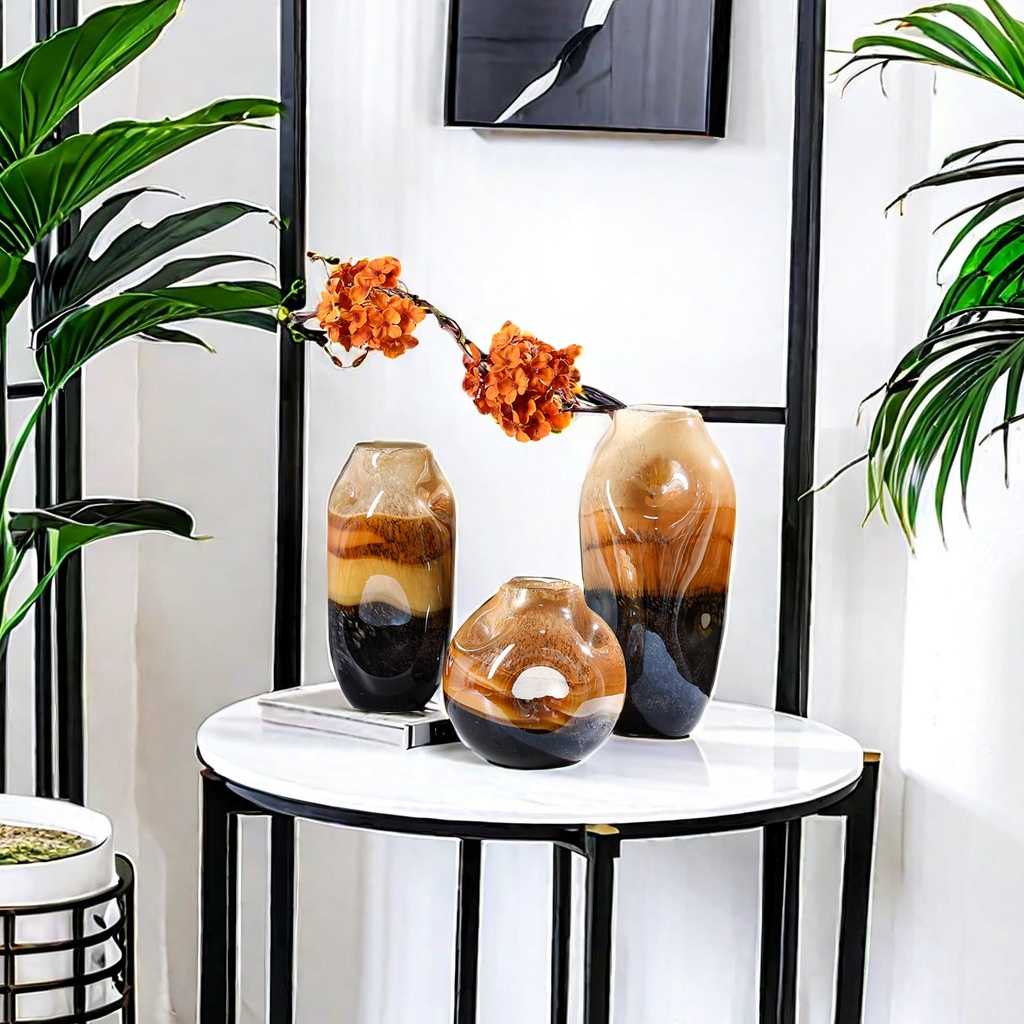 Modern, simple, light luxury, creative black, white and gold glass vase, living room entrance table, flower arrangement, glass cup, model room decoration details Picture