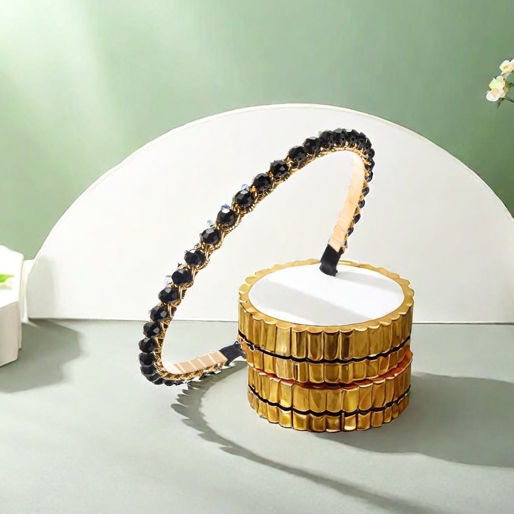The new Korean version of the retro-style crystal wrap headband, the same fine edge facial cleansing and hair pressing accessory as the Internet celebrity, hand-woven alloy chain headband, high-end headwear Specification image