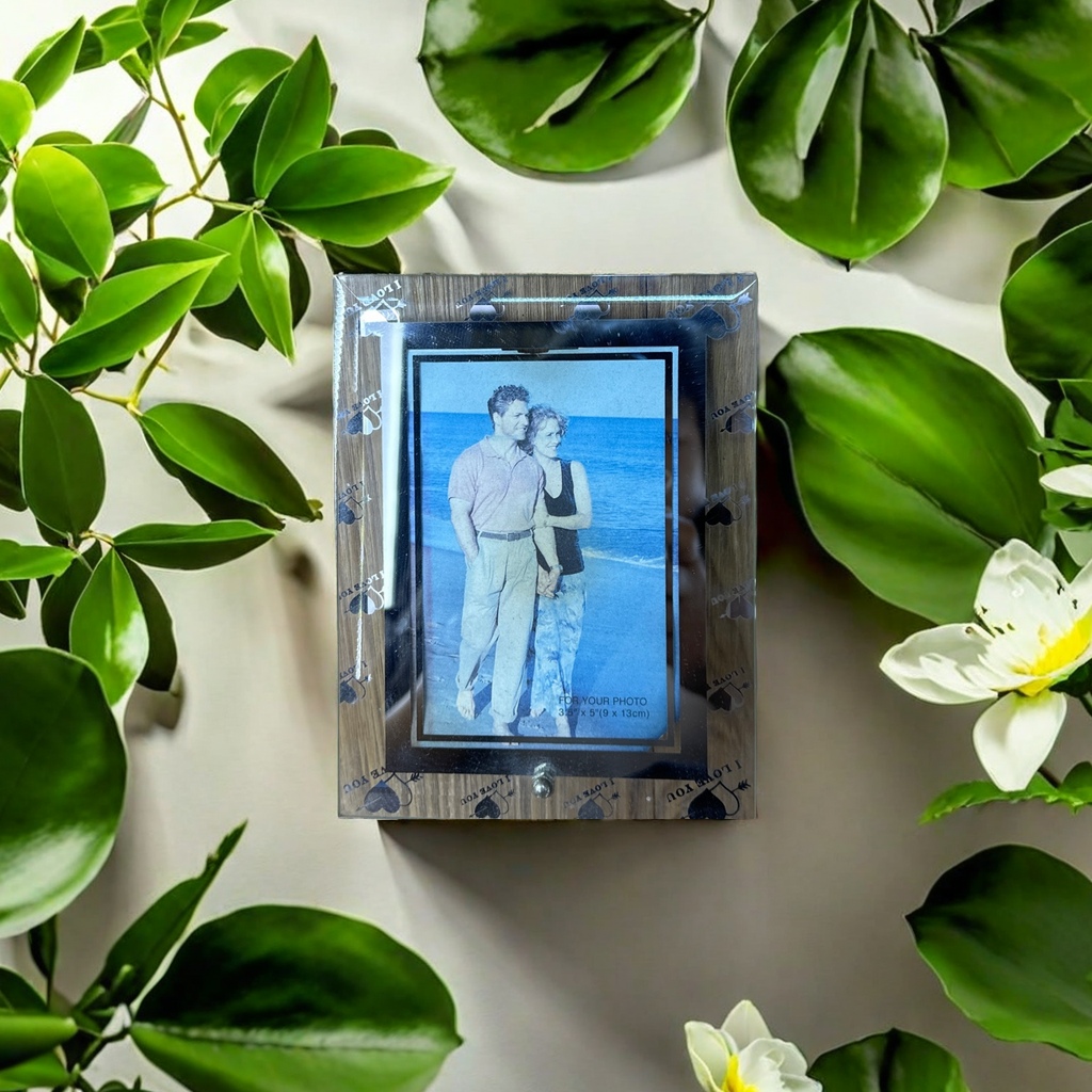 Glass photo frames, European and American style, table setting, scenic area photography, wedding photo candlestick decoration