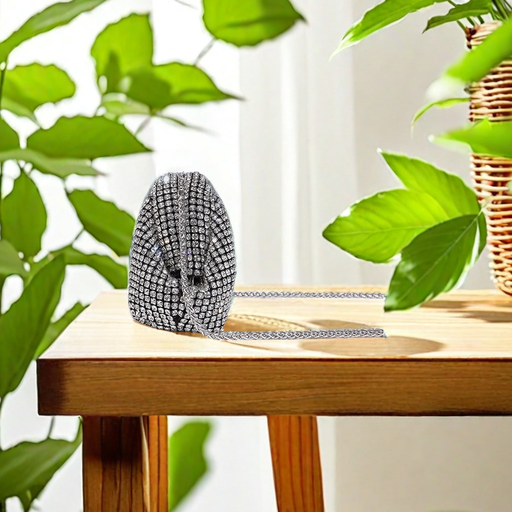 女士单肩包 斜挎包竖款 女生挎包 新款时尚女包 挎包女生实用轻便细节图