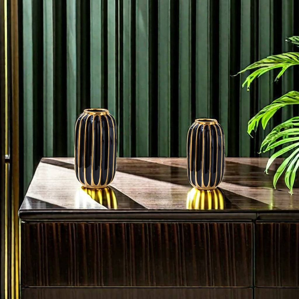 Simple and Ins-style electroplated lantern vase, home decoration, ceramic flower vase, porcelain flower arrangement bottle, living room dining table decoration, beautiful and practical details Picture