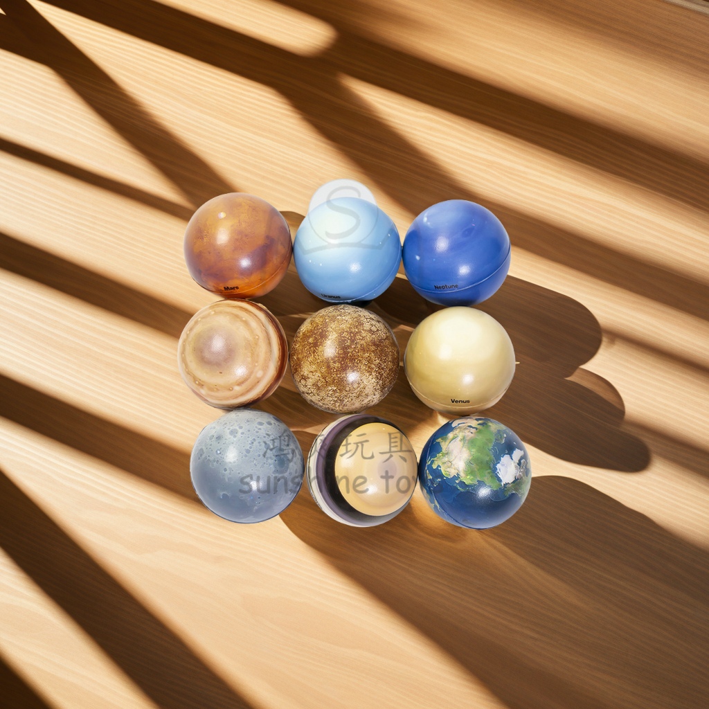 Cross-border 63mm foamed educational toys for children, featuring eight planets, solar system, moon, PU balls, sponge, starry sky, pressure balls, balloon shapes, are educational toys for children that broaden their knowledge