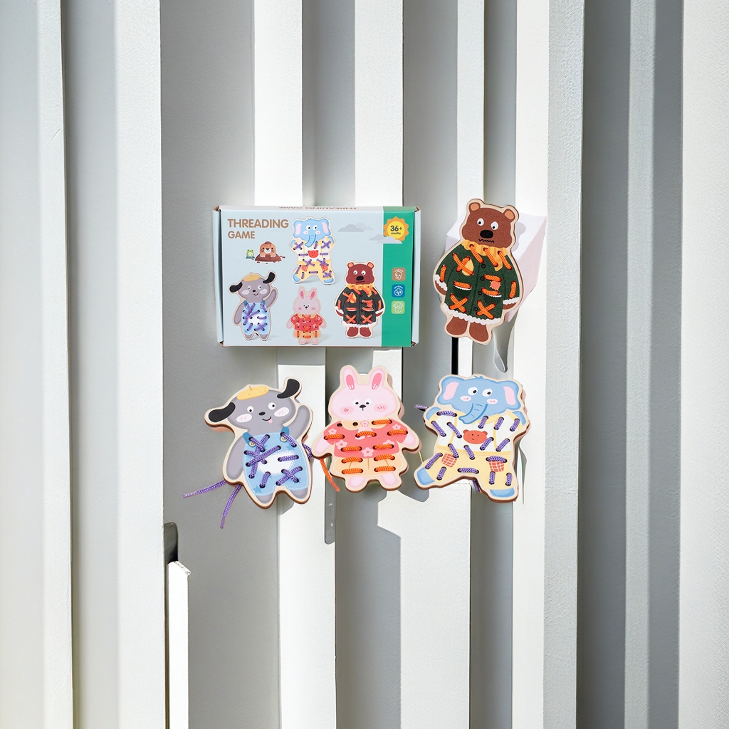 卡通动漫人物主题 恐龙形象木质玩具 穿绳游戏亲子互动益智玩具 安全环保儿童益智玩具产品图