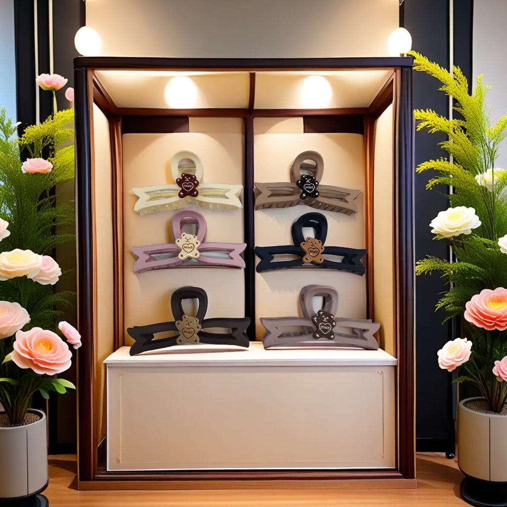 橡皮网红韩版小熊白底实物图