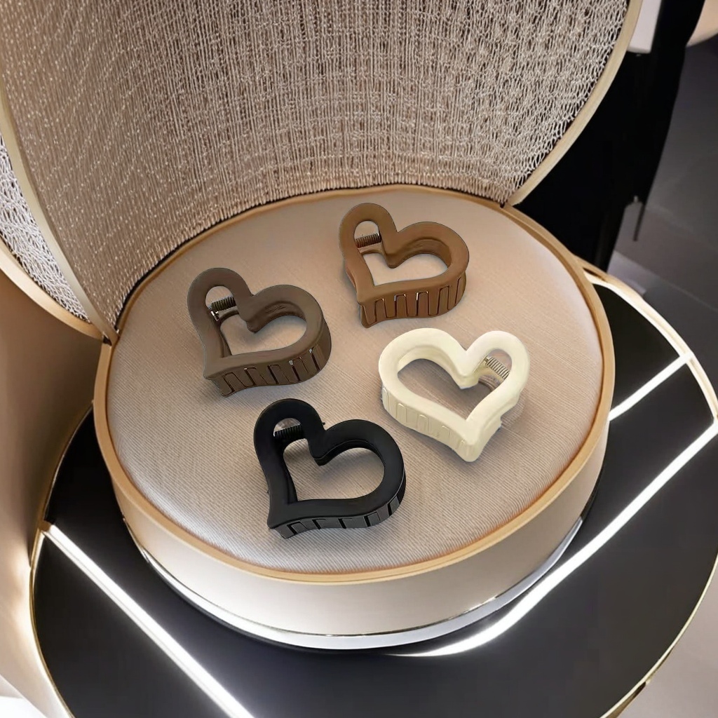 Creative accessories, popular headwear and hair band sets, wholesale of street hair clips, and new fashionable women's headwear details Picture