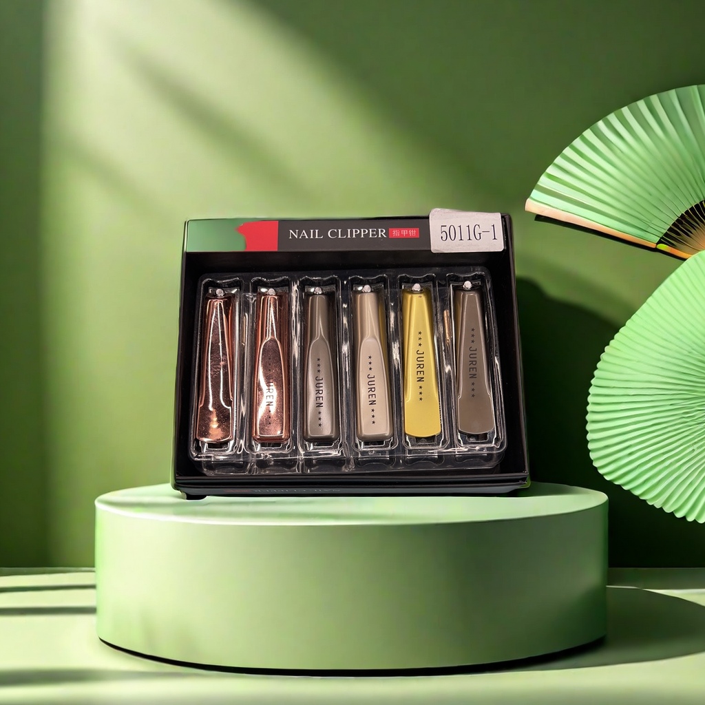多功能家用指甲刀套装 修甲美甲工具 美容护理指甲剪刀便携式修剪工具产品图
