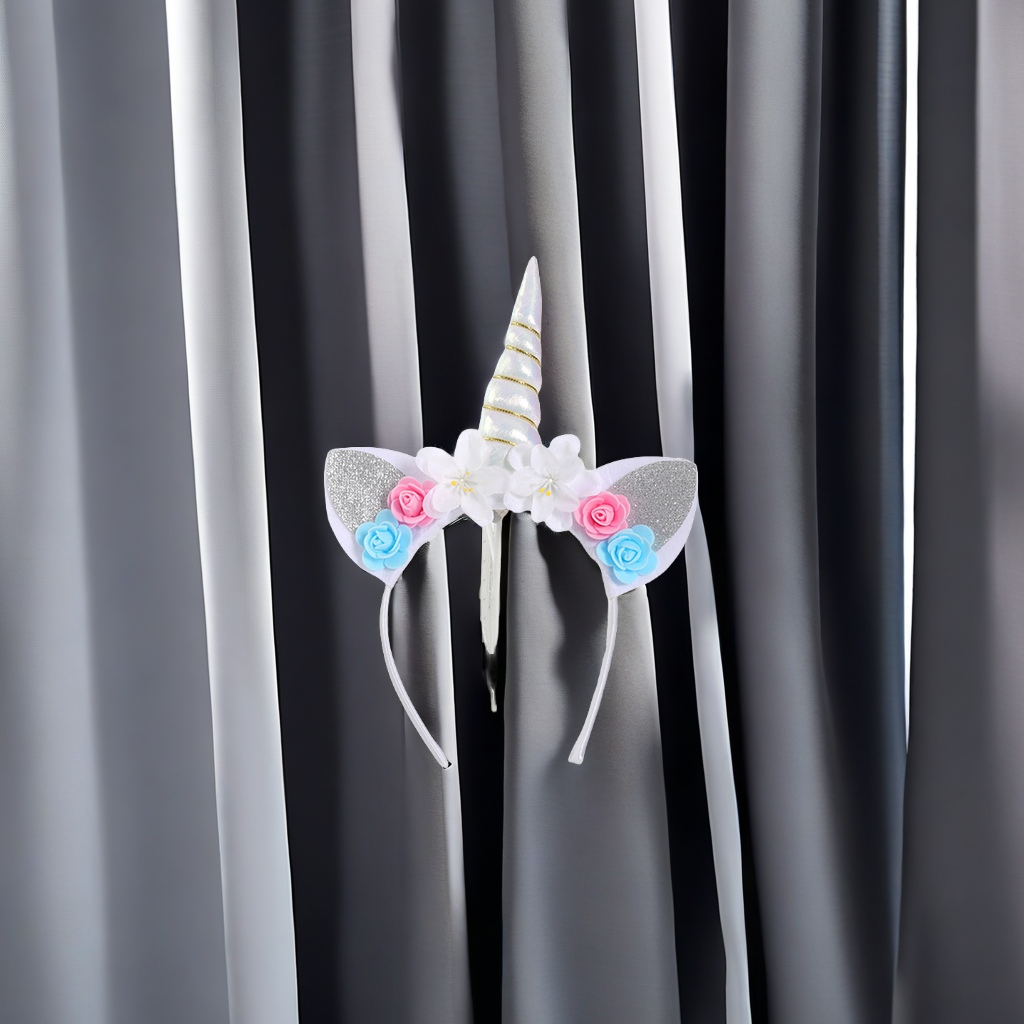 Factory direct supply of gold-embossed handicrafts, silver fabric unicorn headbands, special headbands for Children's Day performances, headband props, and unicorn-themed decorations details Picture