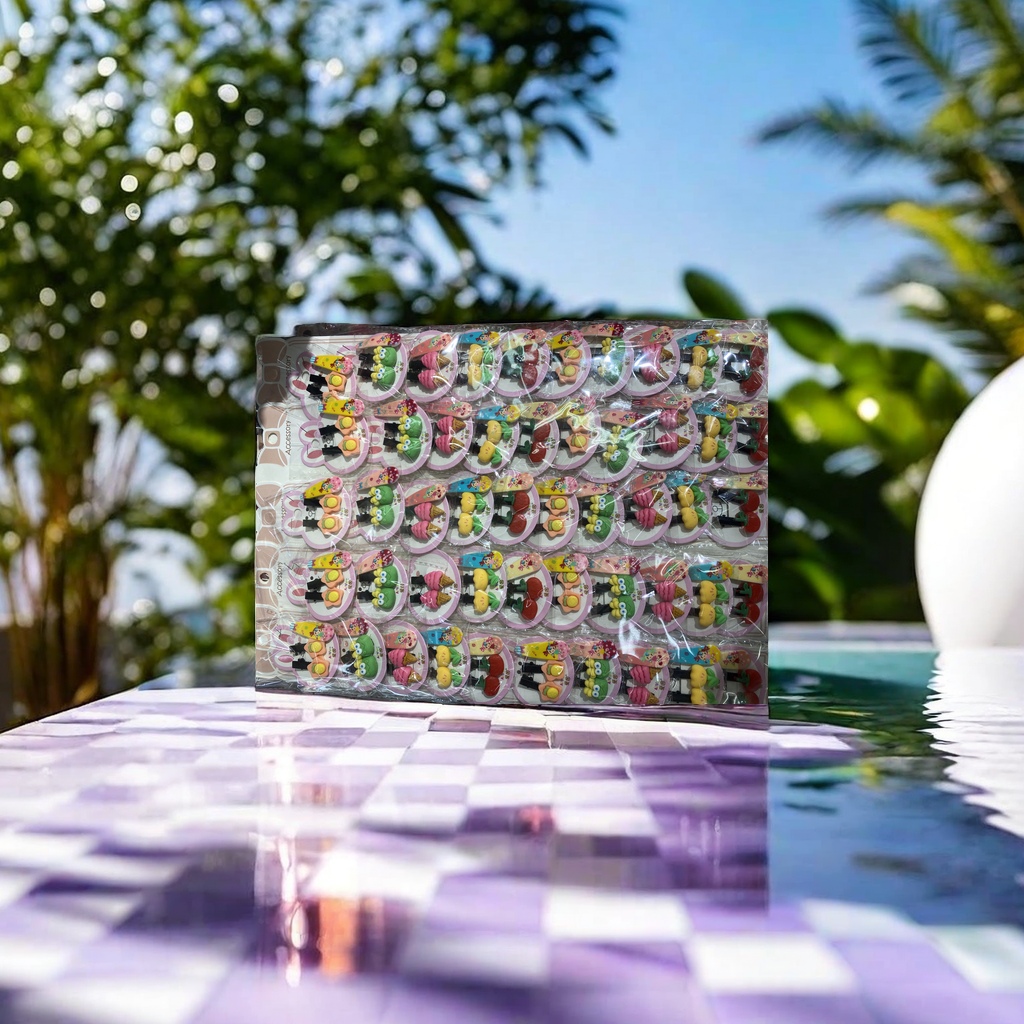 卡通动漫人物形象周边商品 多款选择 儿童喜爱的卡通形象 玩偶手办模型收藏 款式多，设计新颖，时尚潮流，休闲时尚爱囡饰品详情图3