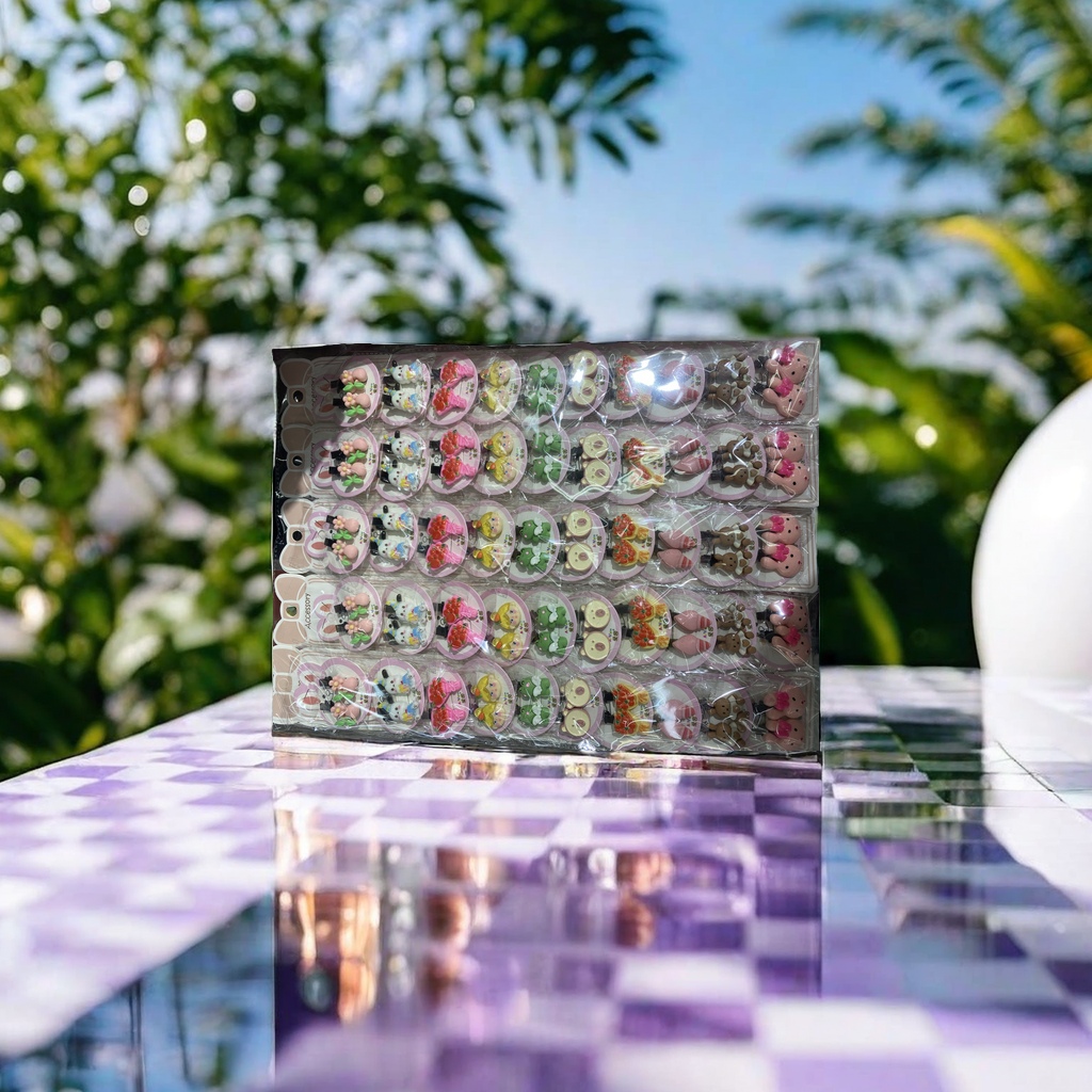 卡通动漫人物形象周边商品 多款选择 儿童喜爱的卡通形象 玩偶手办模型收藏 款式多，设计新颖，时尚潮流，休闲时尚爱囡饰品详情图2