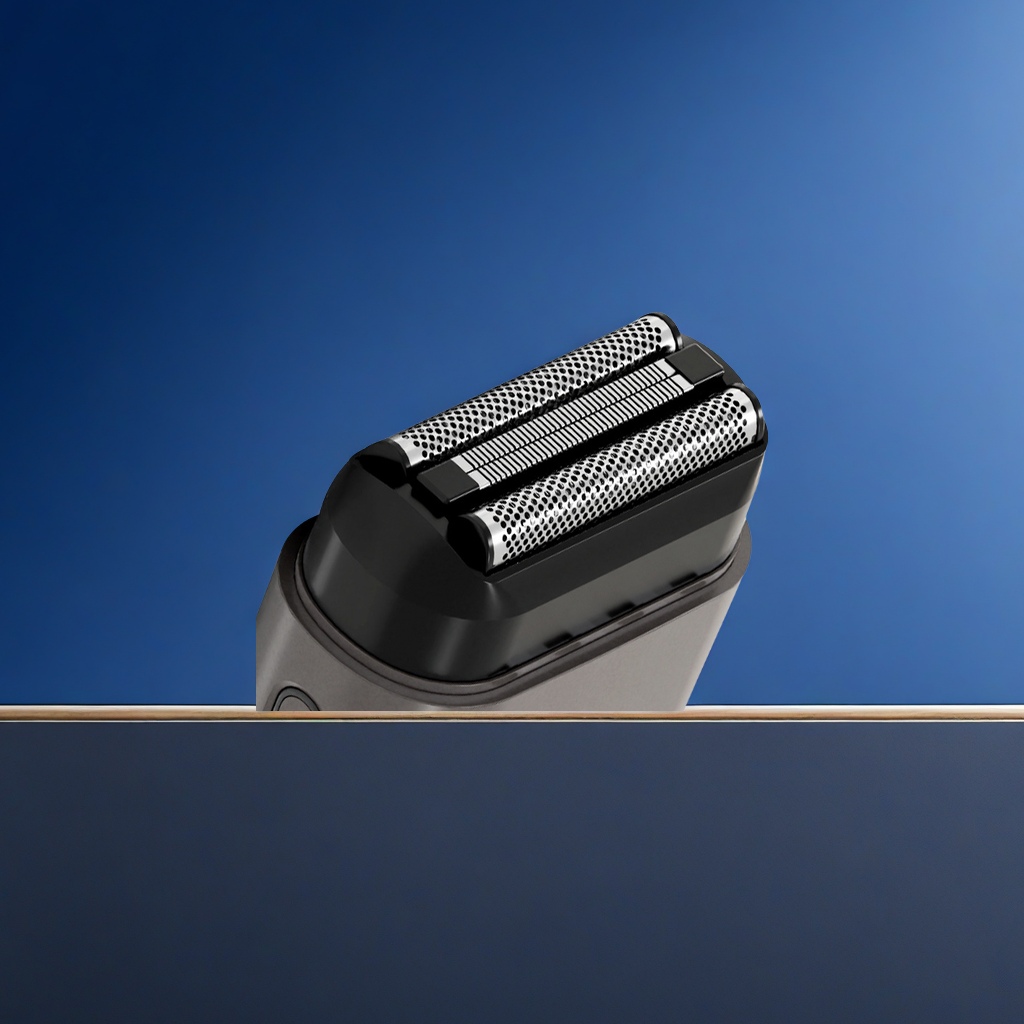 New three-head reciprocating electric shaver, portable waterproof men's beard clipper, car small steel cannon razor, professional shaving tools details Picture