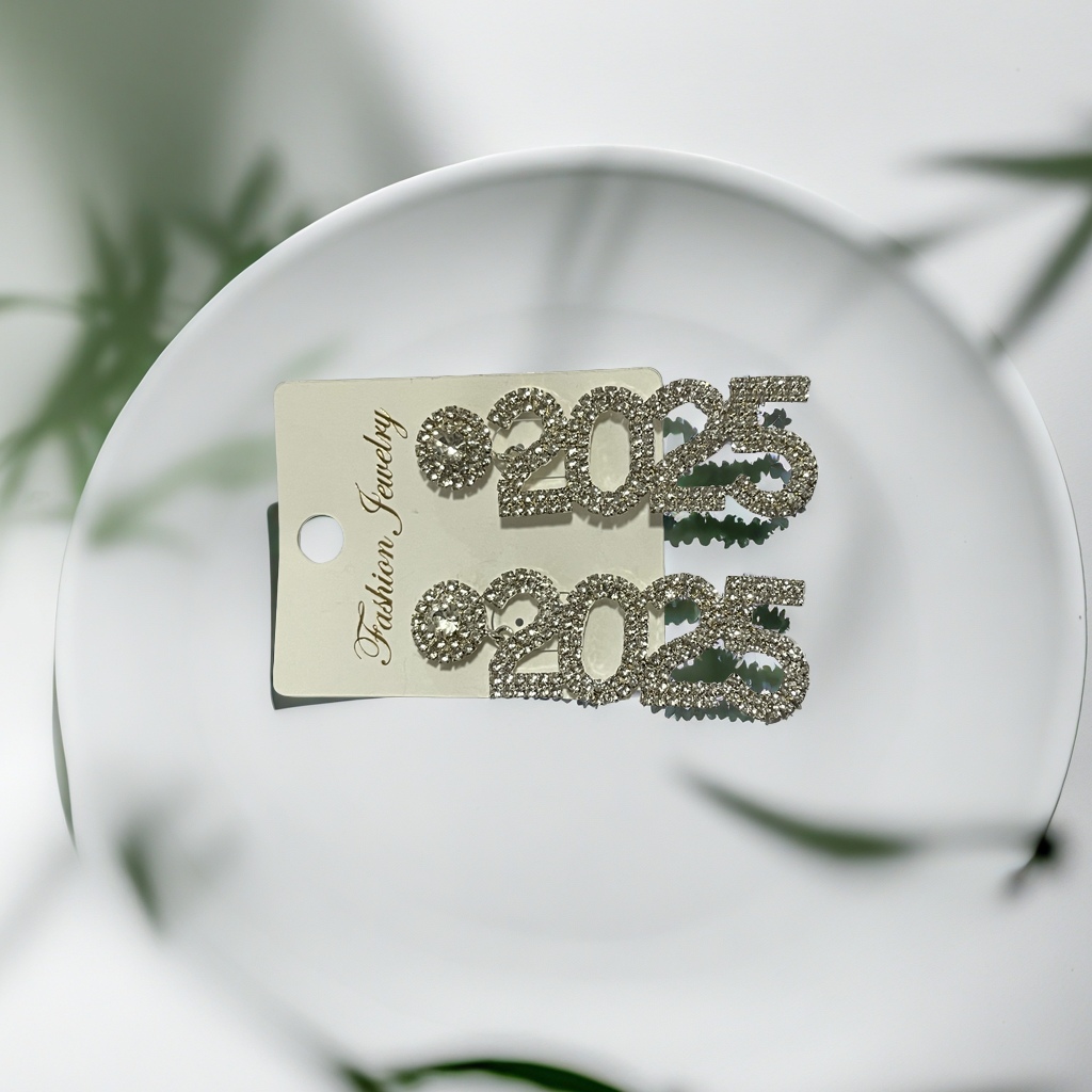 璀璨闪耀首饰饰品套装 精致耳环项链手链 时尚女士配饰 礼盒包装 优雅气质提升细节图