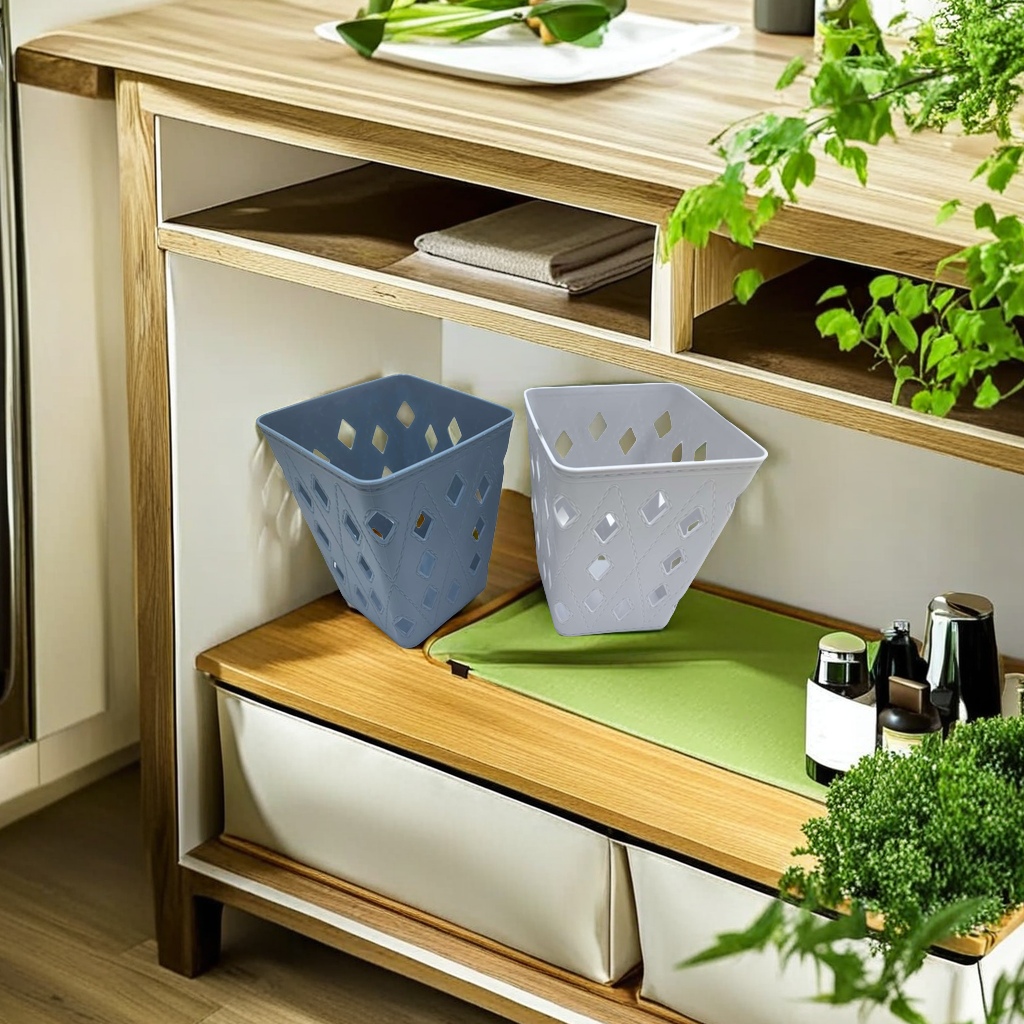 Featured storage imitated rattan woven basket Bedside storage basket woven frame simple large capacity home decoration Application Scenario