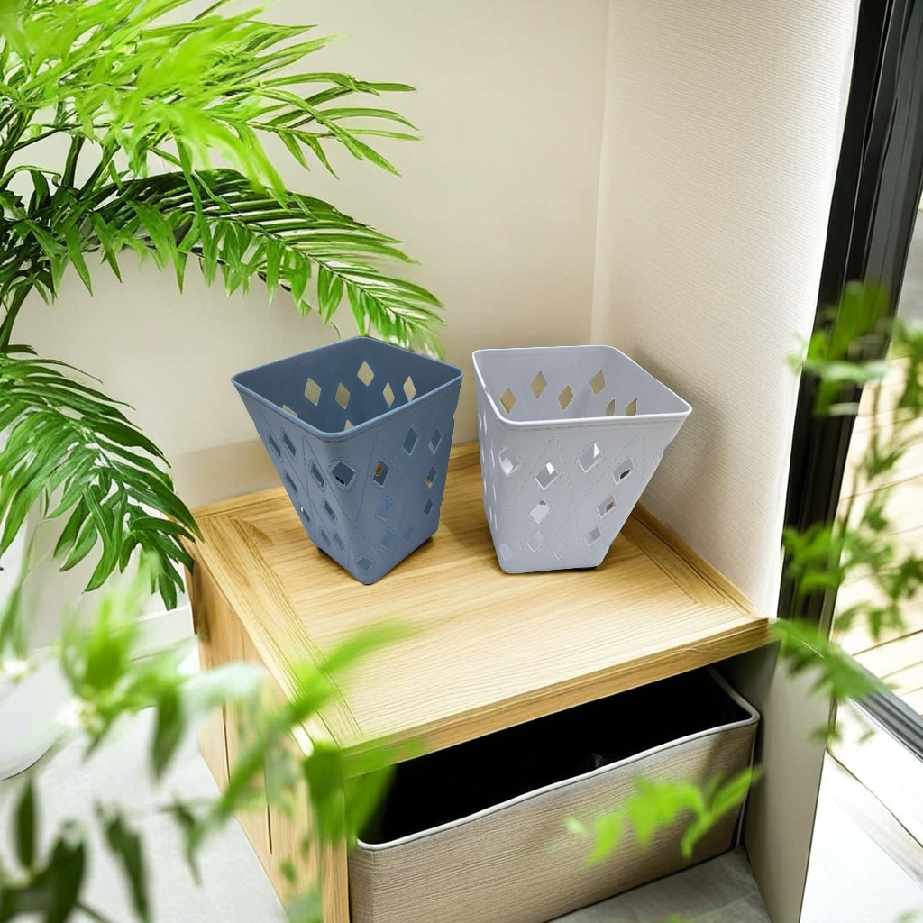 Featured storage imitated rattan woven basket Bedside storage basket woven frame simple large capacity home decoration details Picture