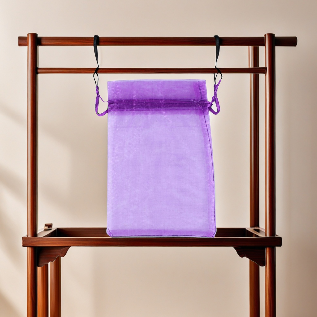 We offer a wide range of solid-color organza wedding candy drawstring bags, gift and jewelry bags, cosmetic and jewelry packaging mesh bags, and file folders in stock. There are various styles to choose from Item Picture