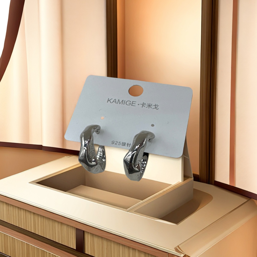 炫彩水晶耳环 女士时尚饰品 美丽耳饰 独特设计 闪耀耳边的星光