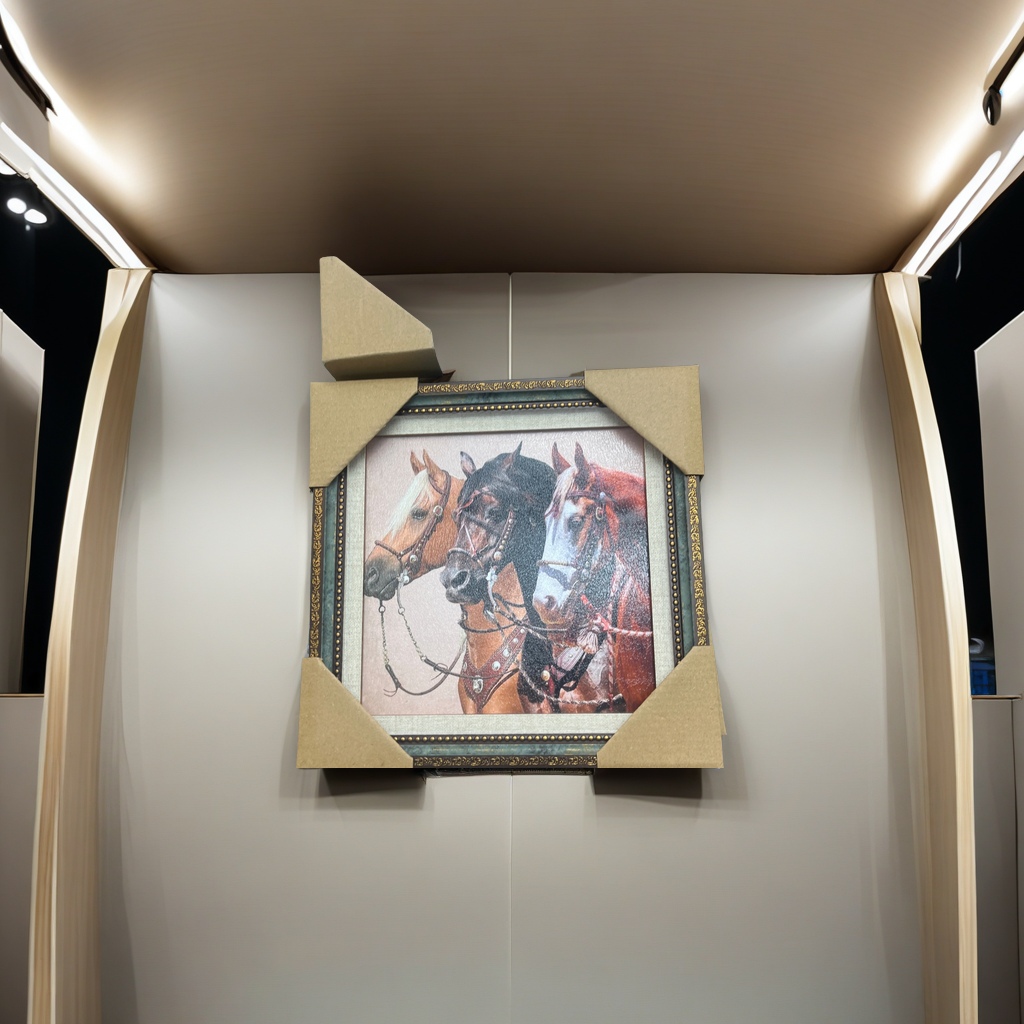 Exclusive animal series horse framed decorative paintings for foreign trade export orders, home wall art hanging paintings and creative decorative items Application Scenario