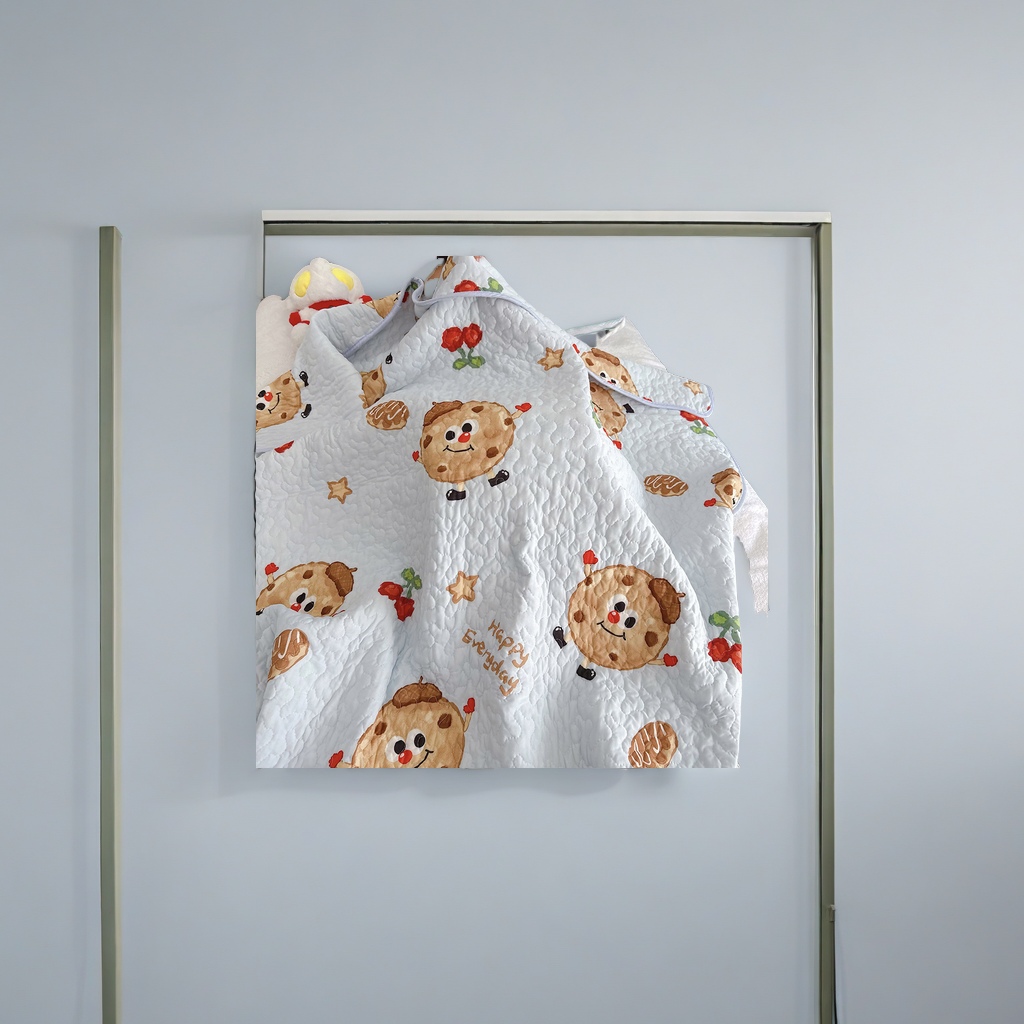 Class A skin-friendly ice silk summer cool quilt, special air-conditioned quilt for kindergarten naps, baby summer bed cover, light and breathable silk quilted ice-like quilt Specification image