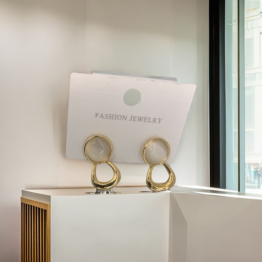 璀璨水晶耳环 高级感满满 精致耳饰 时尚女士必备款 闪耀夜晚的星辰饰品